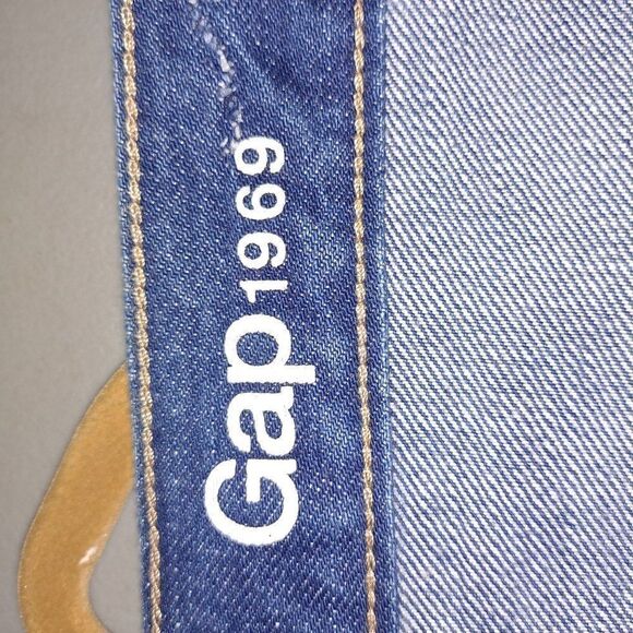 Gap Ladies 1969 Straight Crop Jeans NWOT - Picture 5 of 9